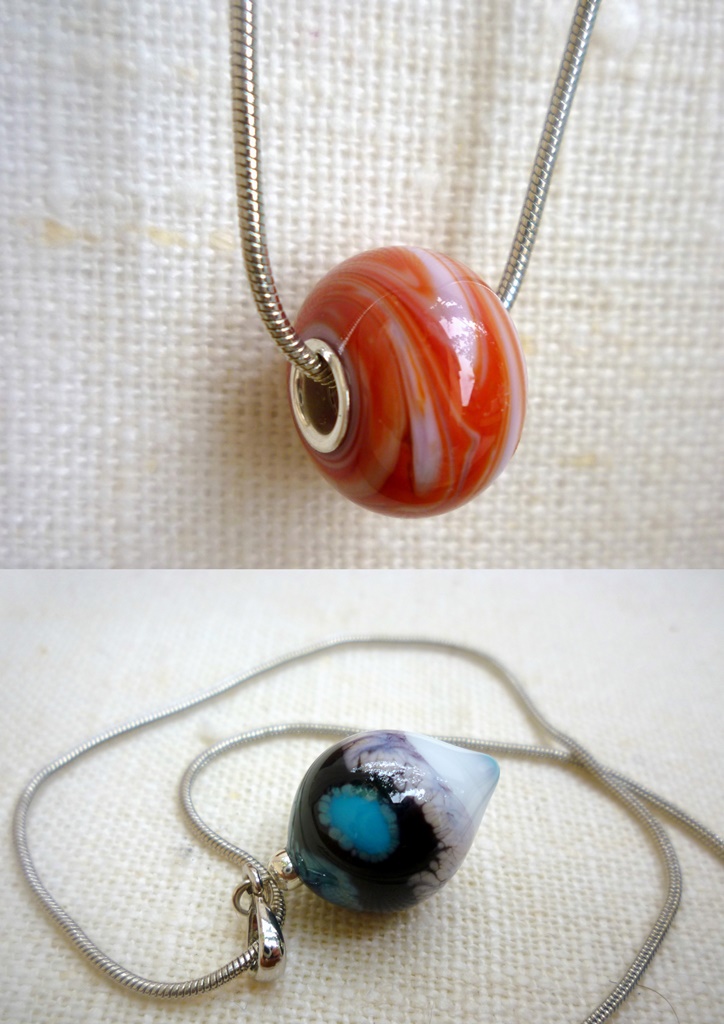 bijoux-contemporains-createur-lyon-perles-verre-murano-chaine-serpentine-1mm
