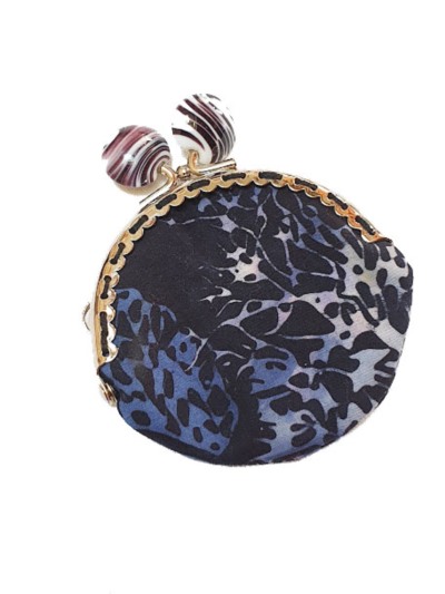 porte-monnaie-femme-a-clip-en-verre-murano-cadeau-creation-unique-accessoire-en-tissu-batik