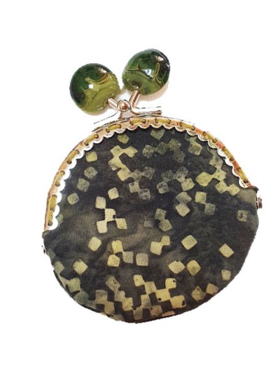 porte-monnaie-tissu-batik-fermoir-clip-avec-perles-en-verre-de-murano-accessoire-bagagerie-createur-francais