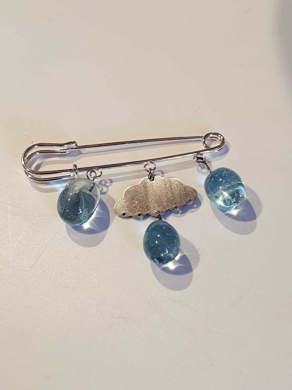 broche-nuage-avec-perles-de-pluie-perles-de-verre-de-murano-contemporaine