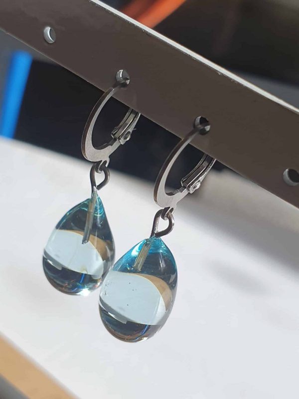 boucles-doreilles-goutte-deau-acier-inoxydable-et-perle-en-verre-de-murano-filee-a-la-flamme
