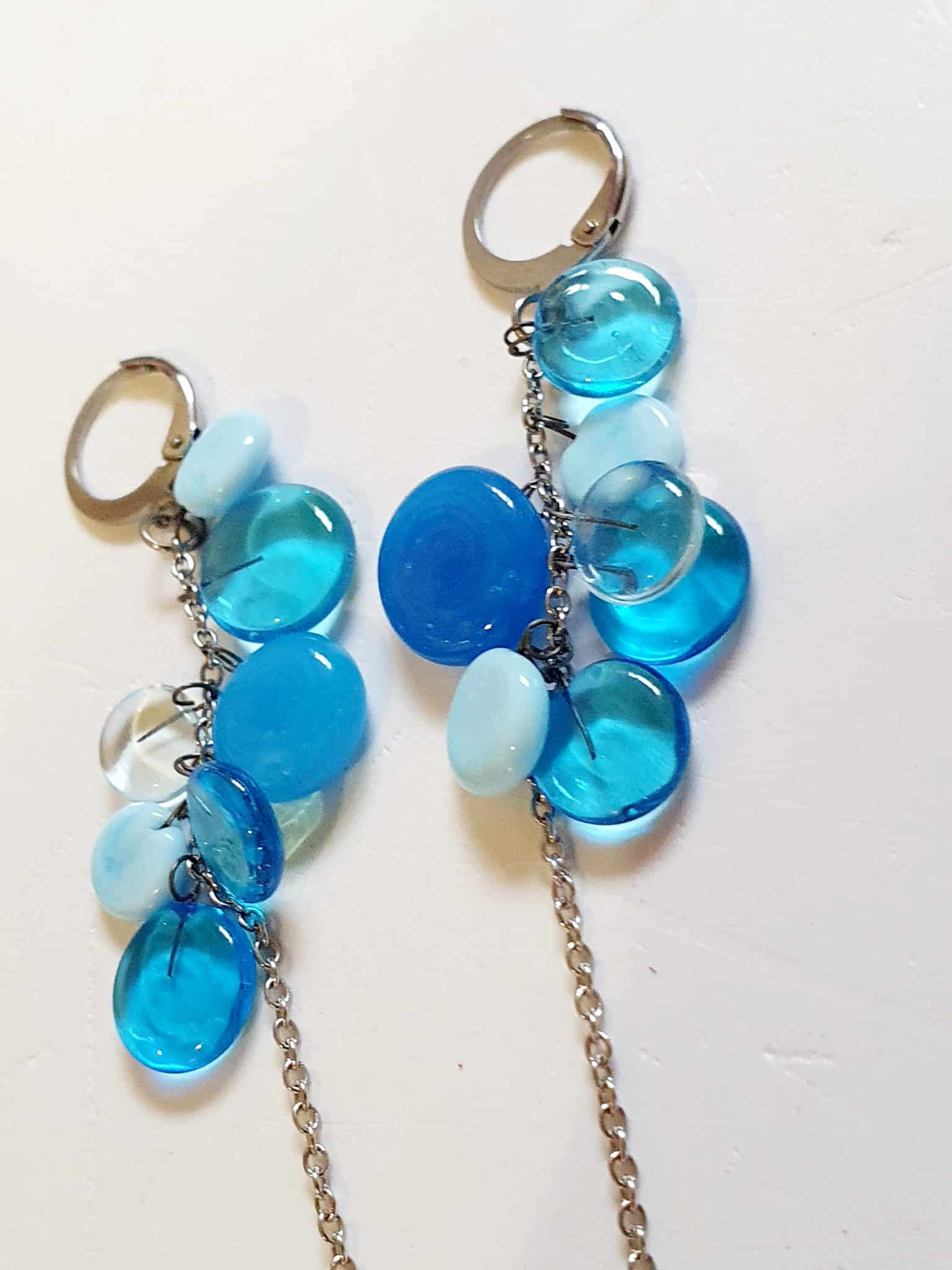 boucles-d-oreilles-longues-bleues