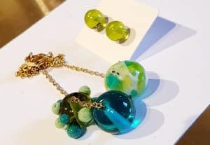 creez-vos-bijoux-en-verre-de-murano